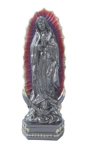 Estatua De La Virgen De Guadalupe