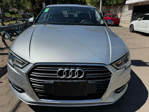 Audi A3 1.4 Sedán Select At Dsg