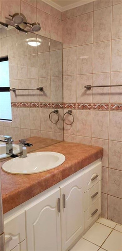 Casa En Venta De 4 Dorm. En La Serena
