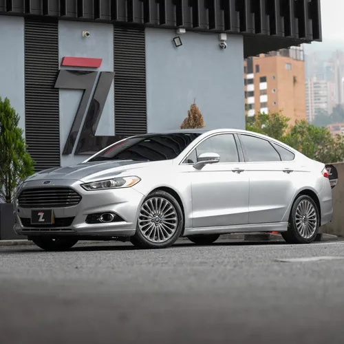 Ford Fusion Titanium 2.0