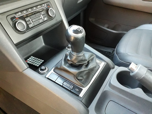 Imagen 12 de 15 de Volkswagen Amarok 2.0 Cd Tdi 4x4 Highline Pack 1hp 2011