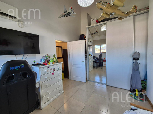 Departamento 3 Ambientes En Venta En Canning | La Vieja Estación