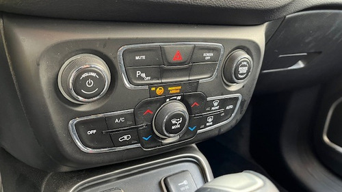 Jeep Compass 2.0 16V FLEX SPORT AUTOMÁTICO
