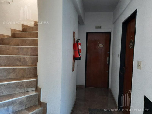 Imagen 14 de 17 de Departamento - Castelar Norte
