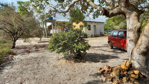 Vendo Ou Troco Citio Com Casa 2/4 Sala Conzinha E Banheiro