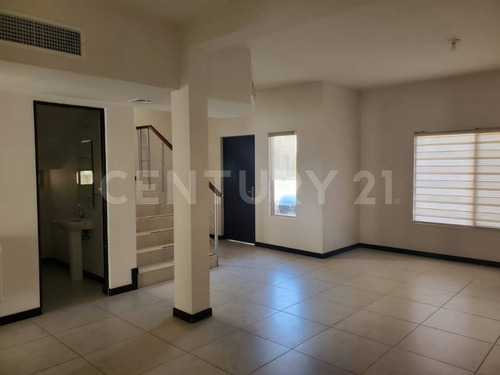 Imagen 3 de 24 de Casas En Renta Zona Reliz Cerrada Castilla Chihuahua