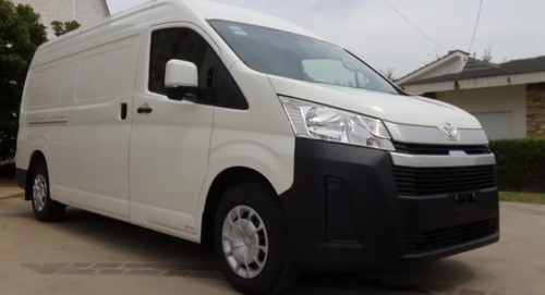 Toyota Hiace 2.8 Tdi Furgón 6at L2h2 3a 5p