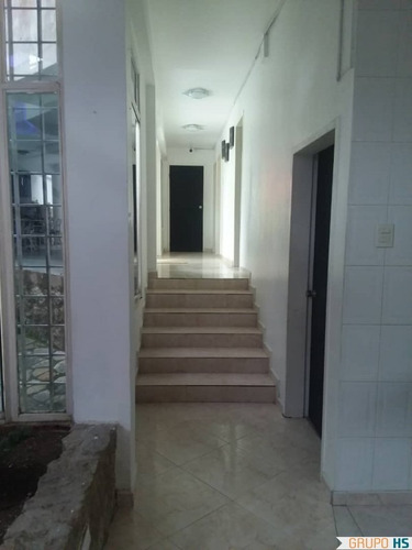 Imagen 14 de 30 de Quinta En El Limón, Calle Vargas Aragua