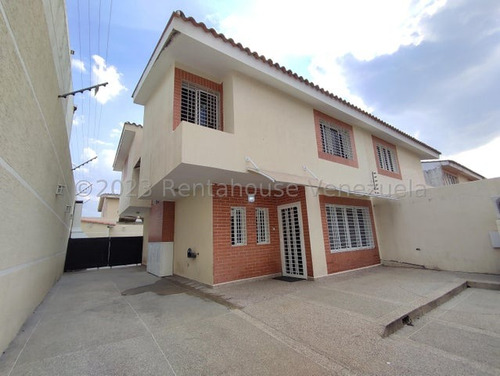 Venta Townhouse Urb Los Girasoles La Morita I Gjg  23-27729