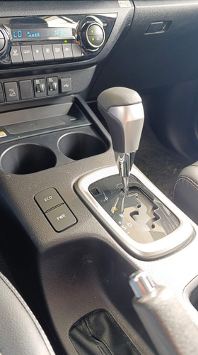 Toyota Hilux Pick-Up 2.8 Cd Srx 204Cv 4X4 At