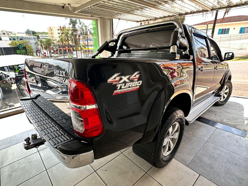 Toyota Hilux CD SRV D4-D 4x4 3.0 TDI Diesel Aut