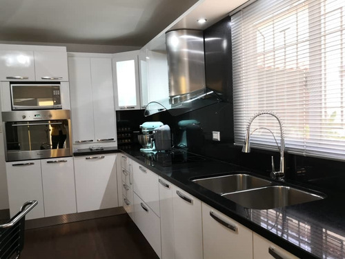 Imagen 6 de 14 de Casa En Corsica Place Villa Granada Puerto Ordaz