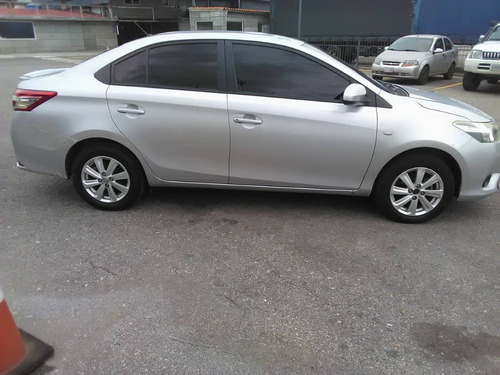 Imagen 6 de 13 de Toyota Yaris