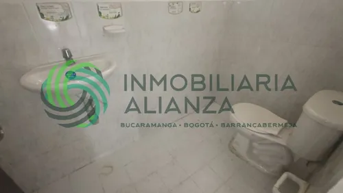 Edificio En Venta En Granada. Cod V61572