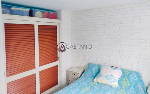 Oportunidad En Venta - Apartamento De Dos Dormitorios Playa Mansa- Ref: 2555