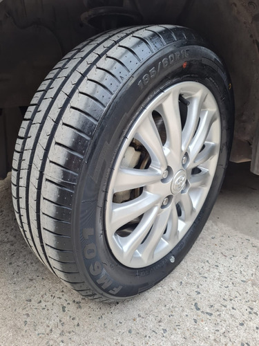 Imagen 13 de 13 de Toyota Etios
