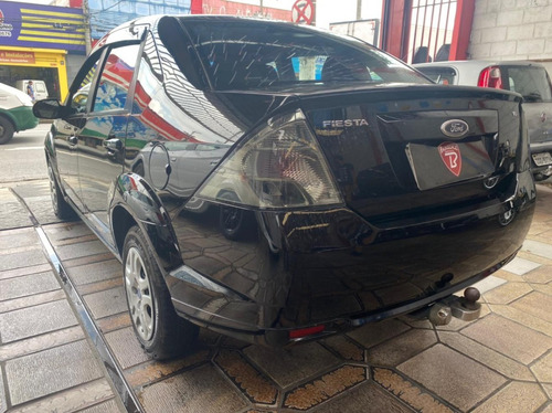 Ford Fiesta Sedan 1.6 2012 Completo
