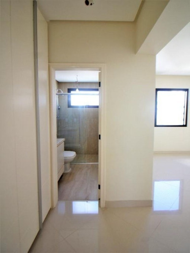 Imagem 16 de 30 de Guarujá Pitangueiras - 500m² De Área Útil - Permuta 50% Em Imoveis - Reformada - 4 Dormitórios - 3 Vagas - Frente Para O Mar - Lazer Privativo - Ap05130 - 34708282