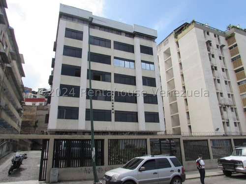 Oficina En Venta En El Marques #24-20344 Josmary Sanjuan