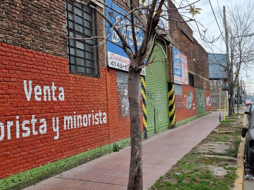 Imagen 5 de 30 de Depósito - Tigre
