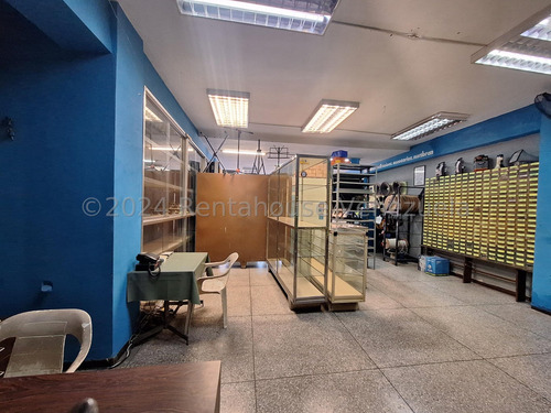 Se Vende Edificio Centro De Maracay Calle Paez Fvina