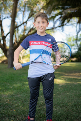 Imagen 2 de 4 de Remera Deportiva Estampada Niño