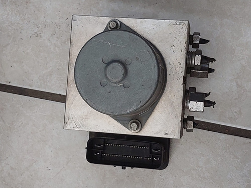 Modulo Abs Ford Mustang 13-14 Er33-2c405-aa Ml462 (Usado)