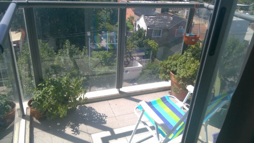 Departamento De 2 Ambientes Al Frente. Ituzaingo. Of 1605