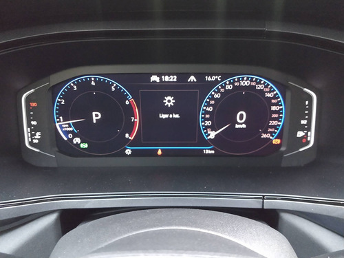 Imagem 10 de 15 de Volkswagen Taos 1.4 250 Tsi Total Flex Highline Automático