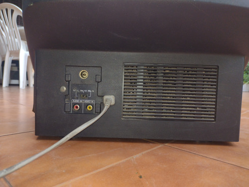 Televisor Samsung 21 Trc Sin Control Remoto A Reparar (Usado)