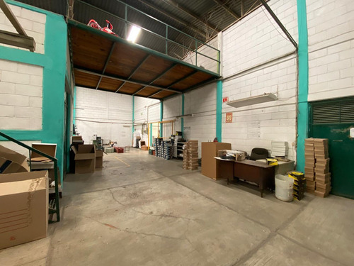 Bodega En Venta Y Renta San Miguel, León, Gto