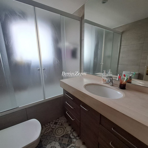 Departamento En Venta De 4 Dorm. En Viña Del Mar
