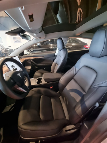 Imagen 7 de 8 de Tesla Model 3 Lr Llanta 18 2023 Hilton Motors Co