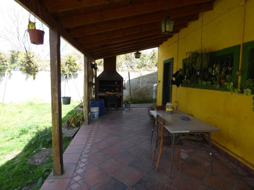 Imagen 15 de 30 de Quinta En Arturo Segui Calle 403 E/ 139 Y 141 La Catalina Dacal Bienes Raices
