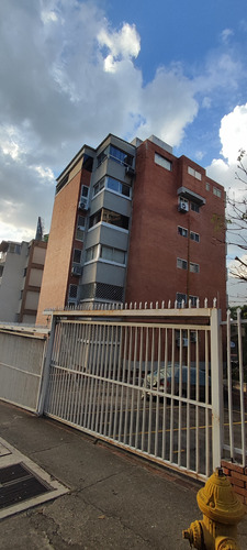 Se Alquila Apto Lomas De Las Mercedes 50m2 1h/1b/1p