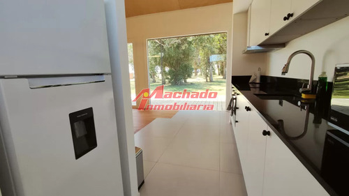 Alquiler Hermosa Casa Estilo Nórdico Sobre El Bosque En El Quijote Chacras