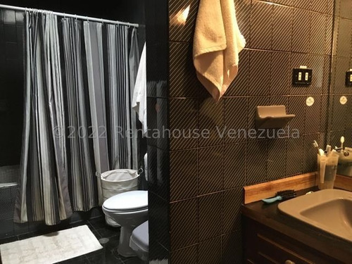 Imagen 7 de 10 de Casa En Venta Urb. La Lagunita Country Club # 22-16284