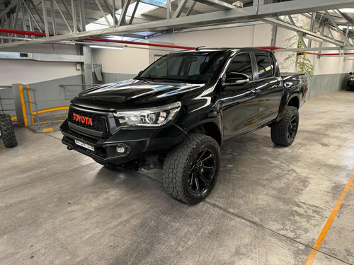 Toyota Hilux 2.8 Cd Srx 177cv 4x4 At