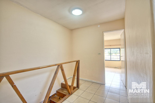 Casa Ph 3 Dptos De 2 Ambientes Cada Uno, Excelente Ubicacion 4 Cuadras De Av.
