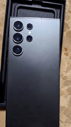 Smartphone Samsung Galaxy S24 Ultra De 1 Tb Y 5 G, Titanio Negro Usado Como Nuevo (Usado)