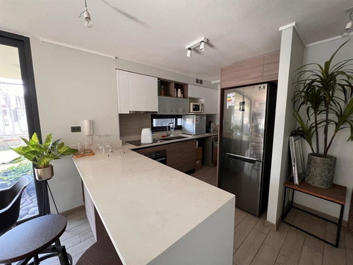 Departamento En Venta De 2 Dorm. En Ñuñoa