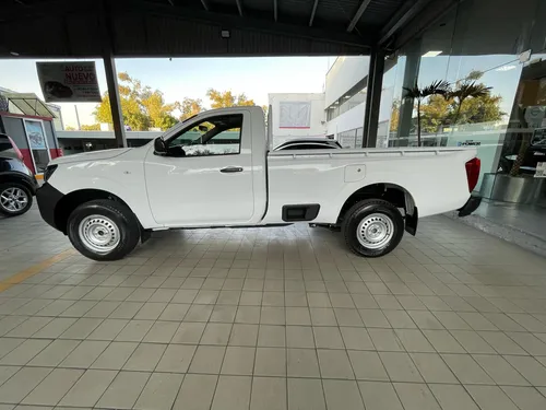Nissan NP300 2.5 Pick Up Mt Ac