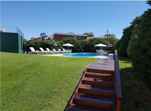 Departamento En Venta De 3 Dormitorios Punta Del Este Playa Mansa