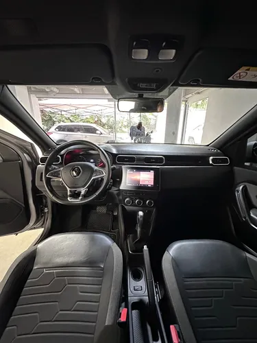 Renault Duster 1.3 Intense Cvt