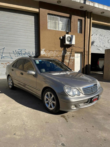 Mercedes-benz Clase C 2006 2.2 C220 Cdi Classic