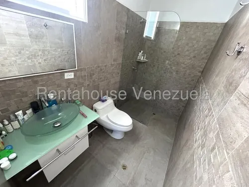 Casas En Venta Mls #25-13693