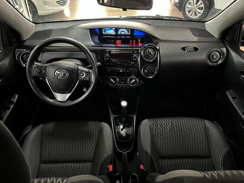 Etios 1.5 Hatch X Plus