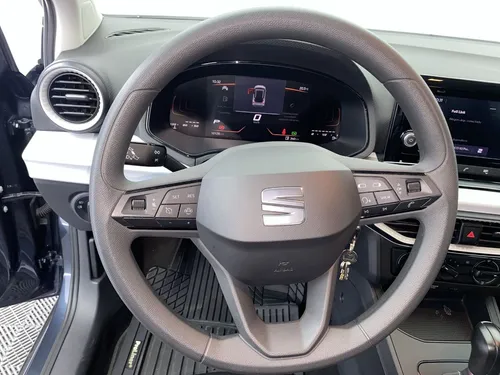 Seat Arona 1.6 Reference