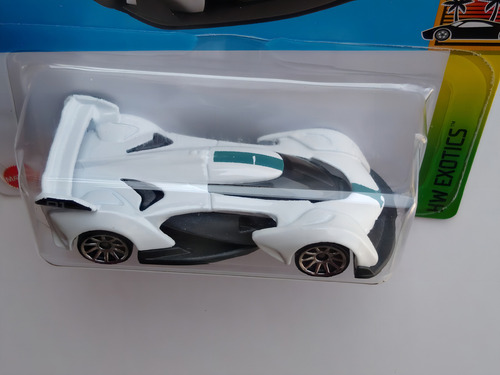 Hot Wheels Mclaren Solus Gt Hw Exotics Color Blanco