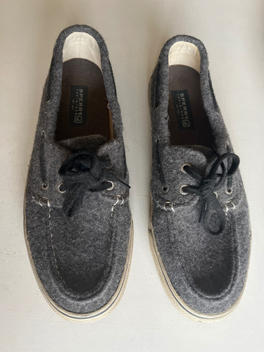 Zapatos Náuticos De Fieltro De Lana Gris. T9 1/2 (42) Sperry Gris Oscuro 42 (Usado)